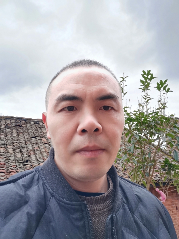 无悔的第一张照片--周口相亲服务中心