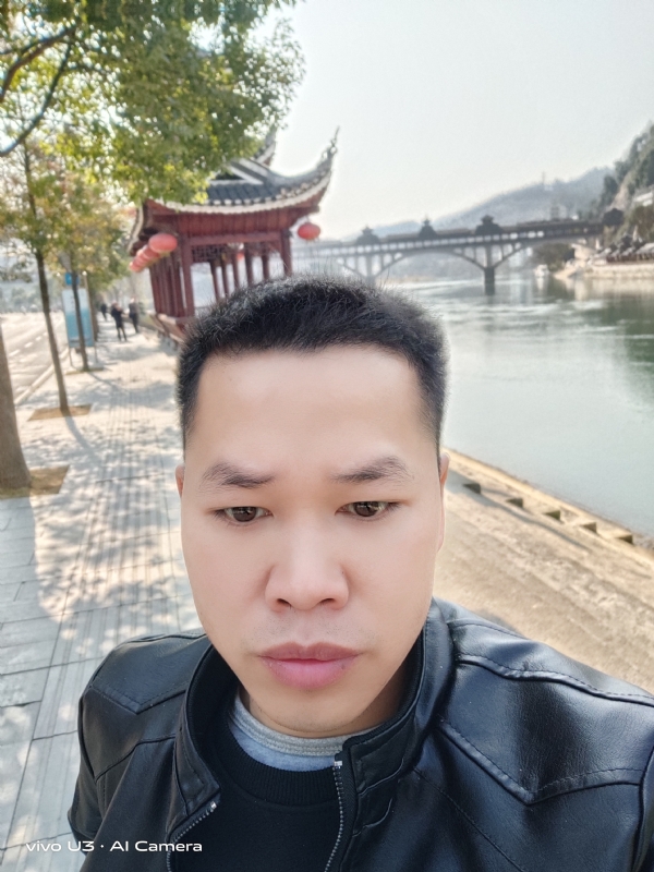 啊锦的第二张照片--周口相亲服务中心