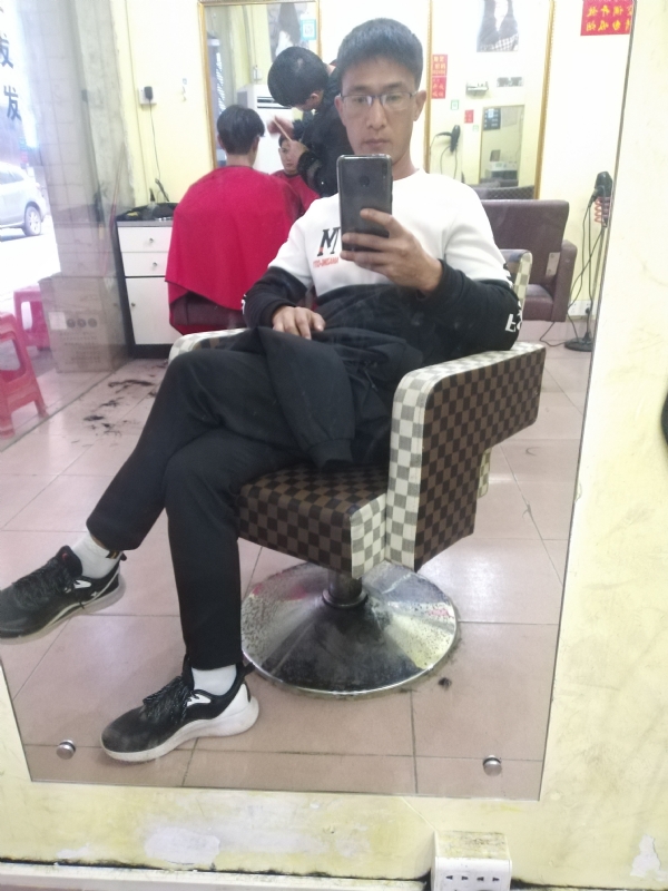 hushuai的第一张照片--周口相亲服务中心