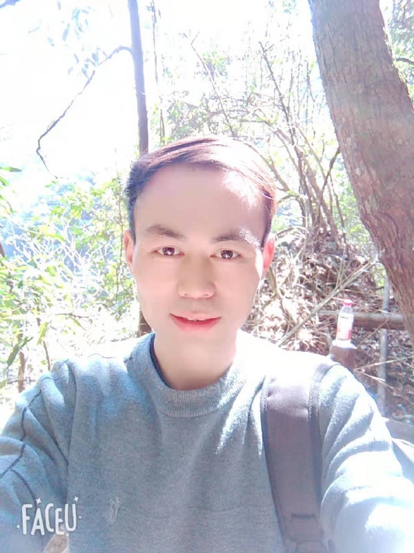 阿龙的第一张照片--周口相亲服务中心