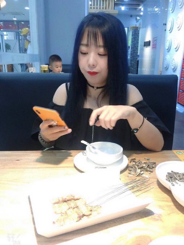 程程的第一张照片--周口相亲服务中心