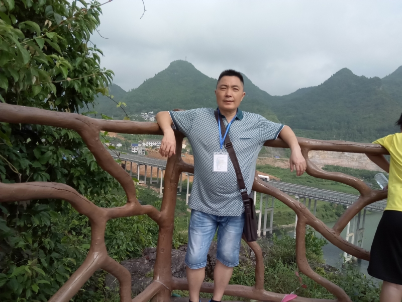 岁月无声的第一张照片--周口相亲服务中心