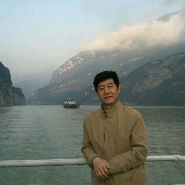 优秀善良1.78的第一张照片--周口相亲服务中心