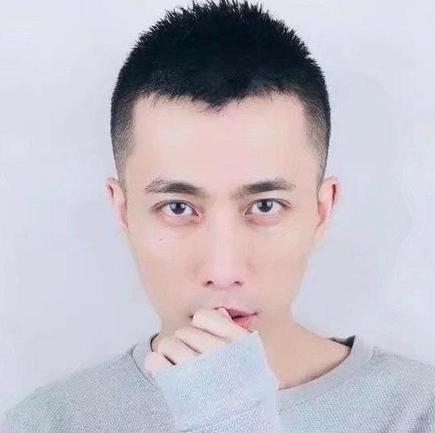 辛酉的第一张照片--周口相亲服务中心