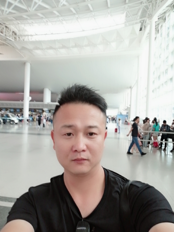 一叶知秋的第一张照片--周口相亲服务中心