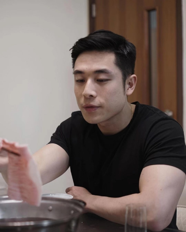 李浩泓的第一张照片--周口相亲服务中心