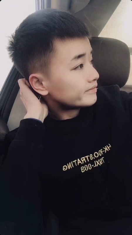 锁洋的第一张照片--周口相亲服务中心