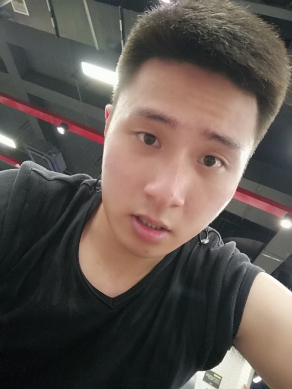 江南的雨的第一张照片--周口相亲服务中心