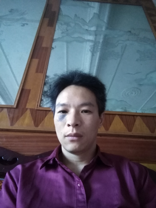 风中落叶的第一张照片--周口相亲服务中心