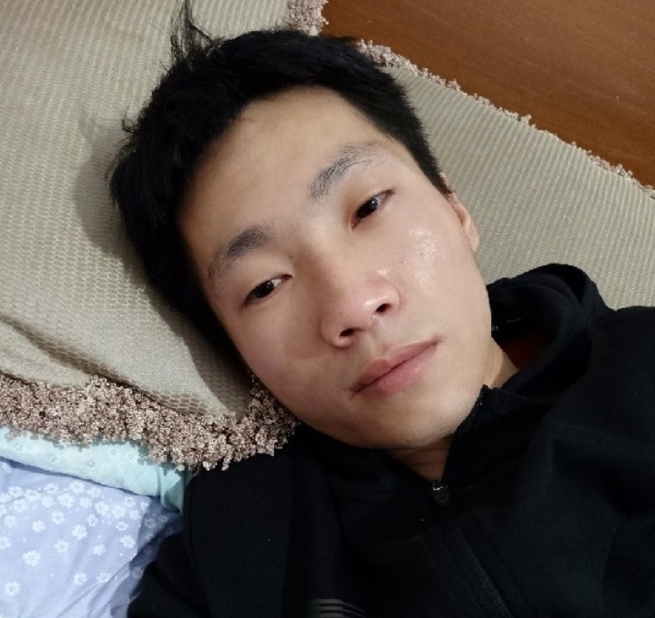 老鼠爱上猫的第一张照片--周口相亲服务中心