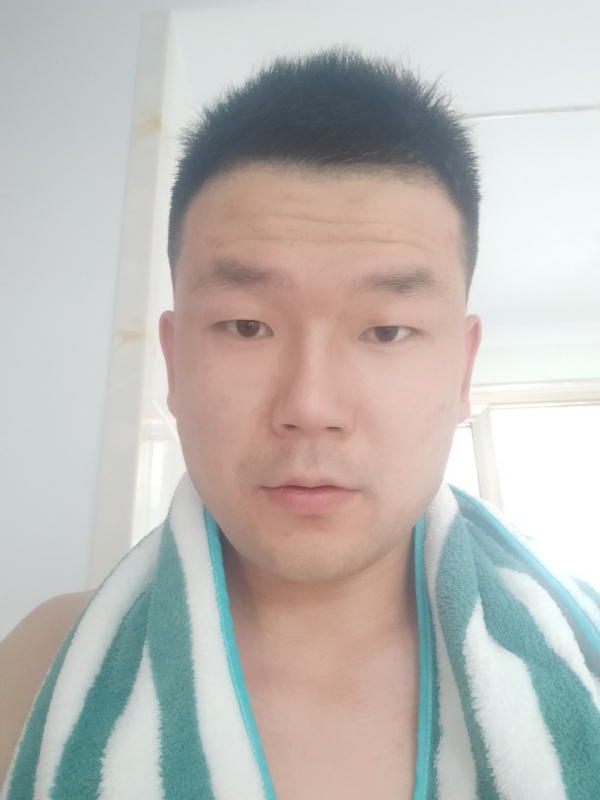 海滨的第一张照片--周口相亲服务中心