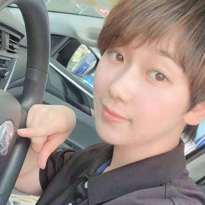 燕子的第一张照片--周口相亲服务中心