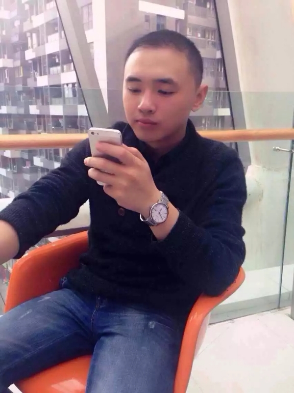 一个人的第一张照片--周口相亲服务中心