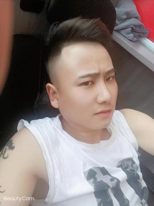 上善若水的第二张照片--周口相亲服务中心