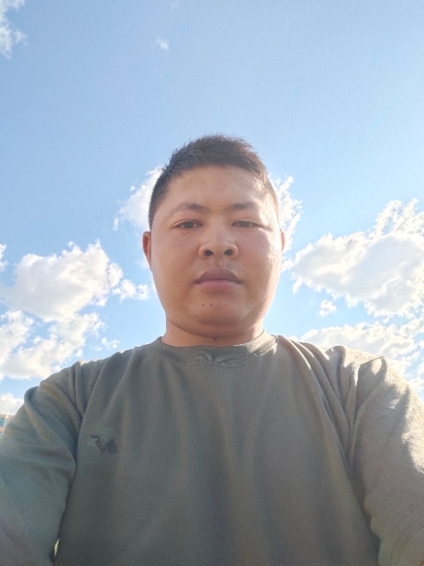 小马的第一张照片--周口相亲服务中心