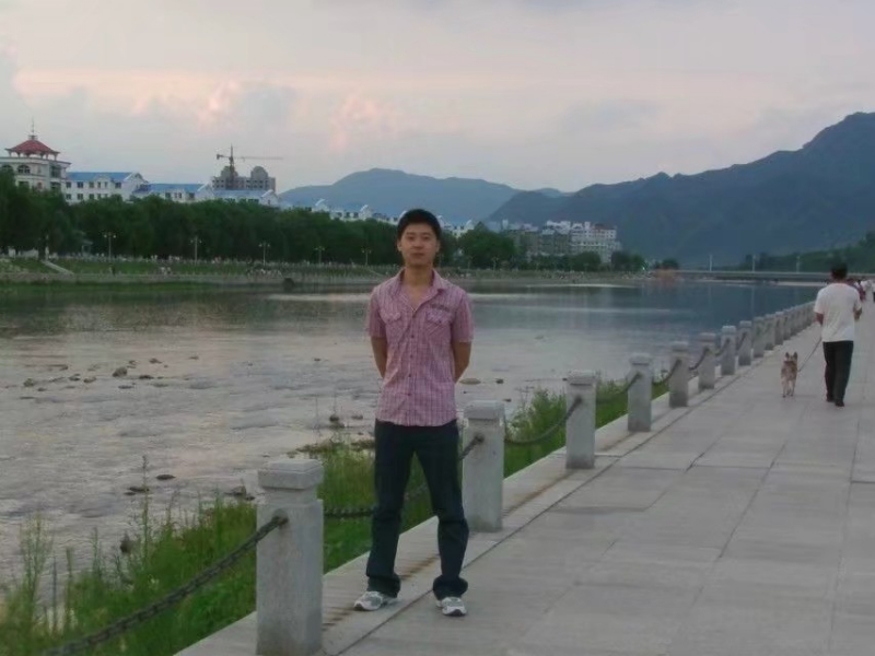 王王的第一张照片--周口相亲服务中心