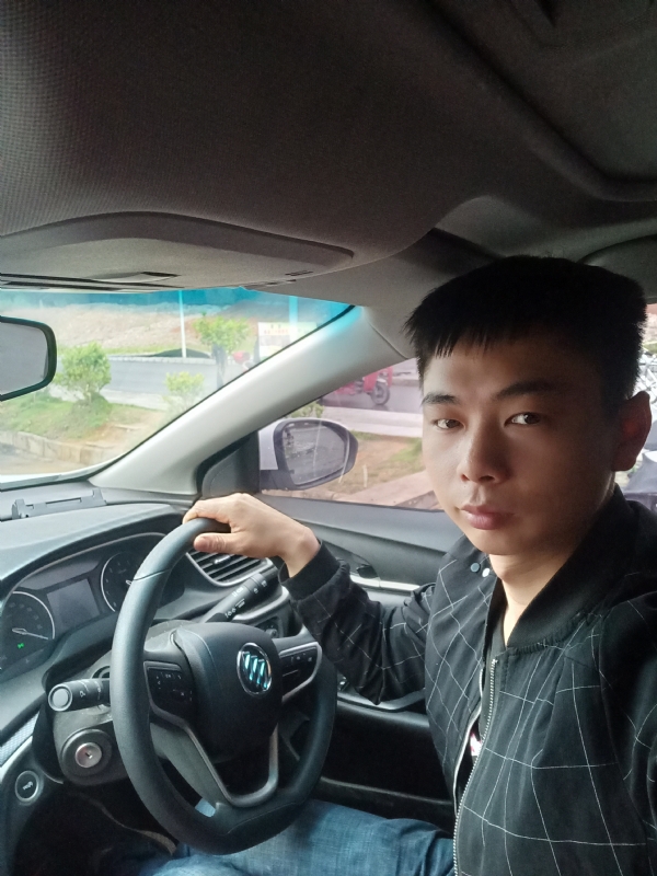 宇的第二张照片--周口相亲服务中心