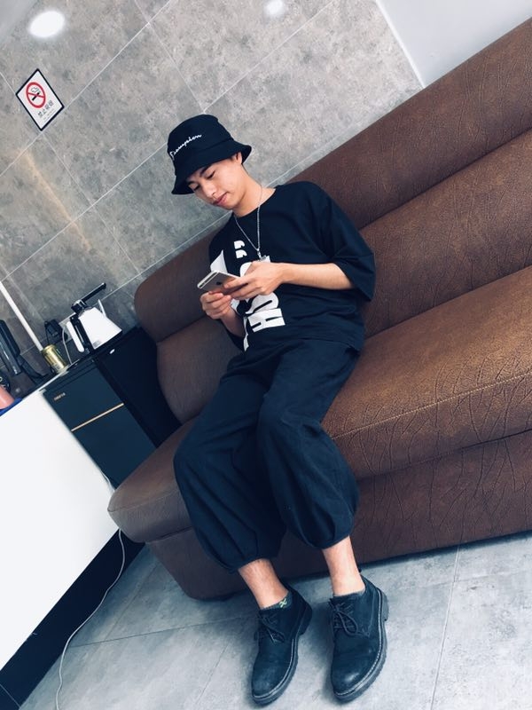 寻找的第三张照片--周口相亲服务中心