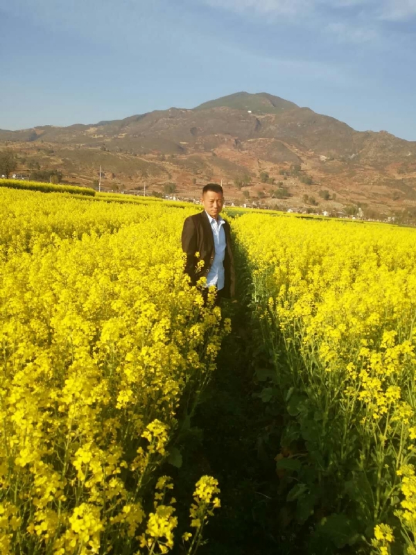 小宇的第一张照片--周口相亲服务中心