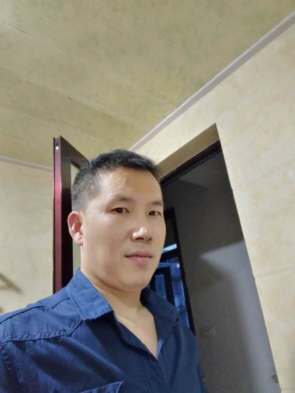 余生搀扶走的第一张照片--周口相亲服务中心