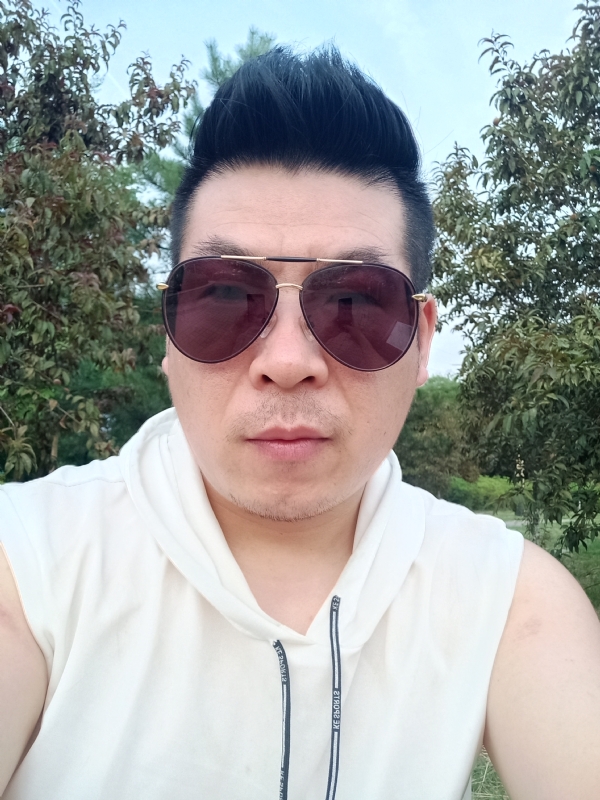 等风来的第二张照片--周口相亲服务中心