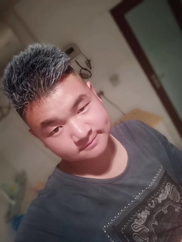 李子木的第二张照片--周口相亲服务中心