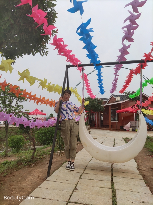 魏沐阳子的第二张照片--周口相亲服务中心