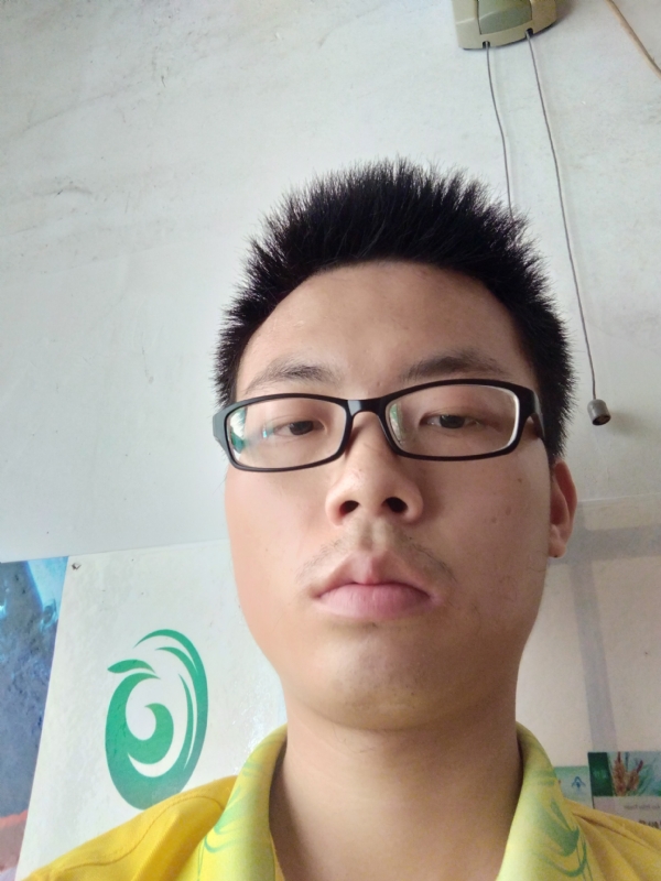 舒荷的第一张照片--周口相亲服务中心