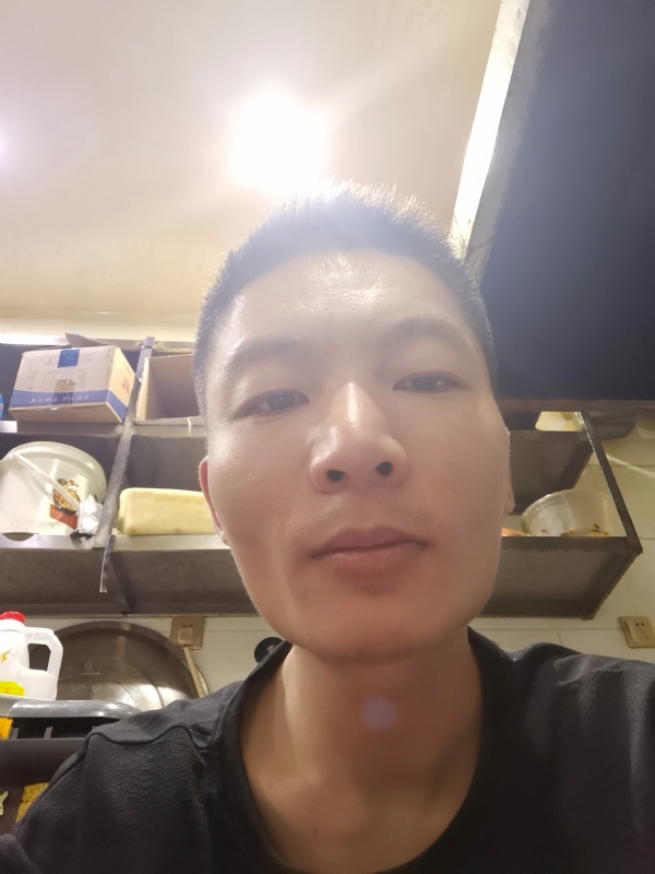 邹先生的第一张照片--周口相亲服务中心