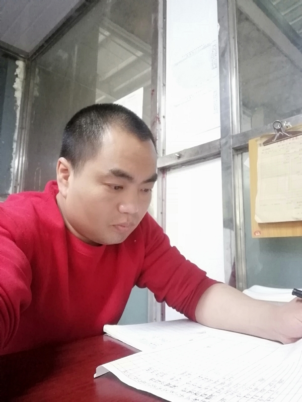 小吴的第一张照片--周口相亲服务中心