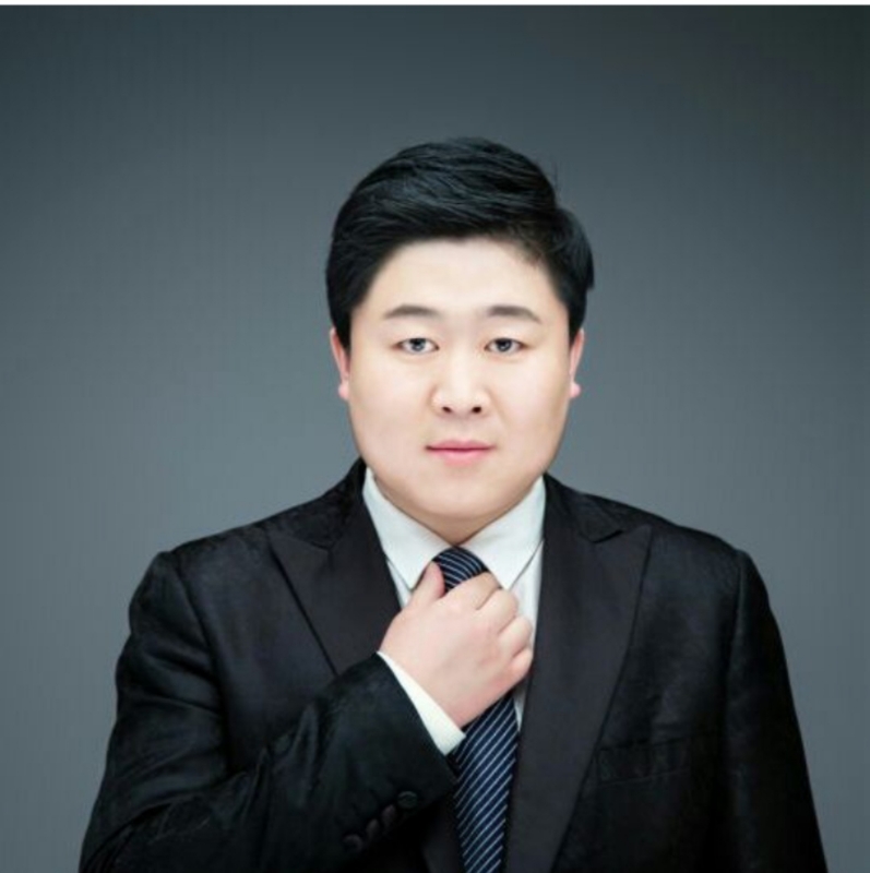 迷途小书童的第一张照片--周口相亲服务中心