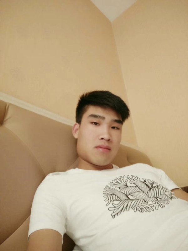 谁不曾孤单上路的第一张照片--周口相亲服务中心