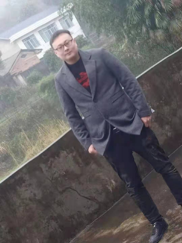 冰城的第一张照片--周口相亲服务中心