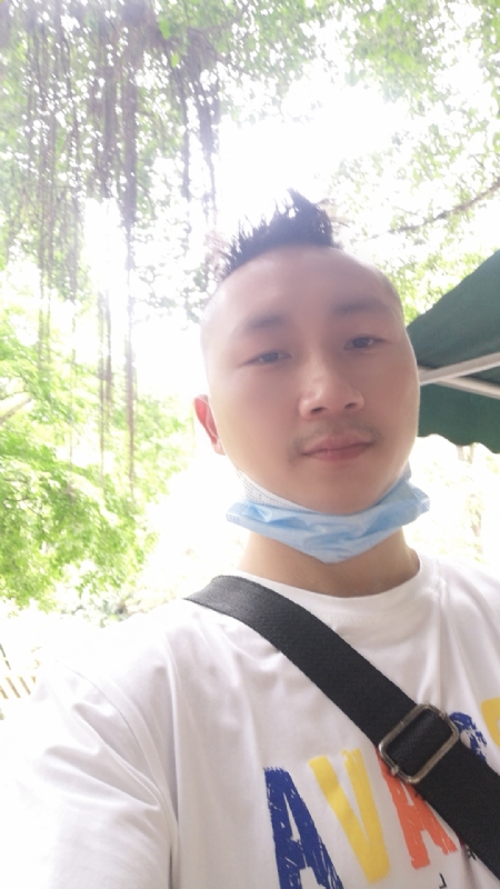 守望幸福的第一张照片--周口相亲服务中心