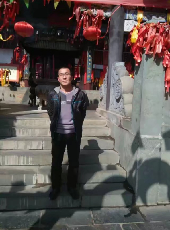 淡然的第一张照片--周口相亲服务中心