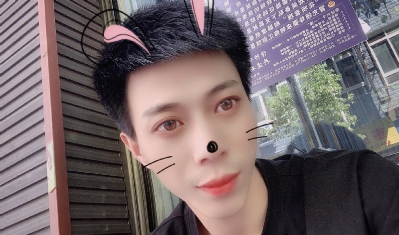 酒伴你的第一张照片--周口相亲服务中心