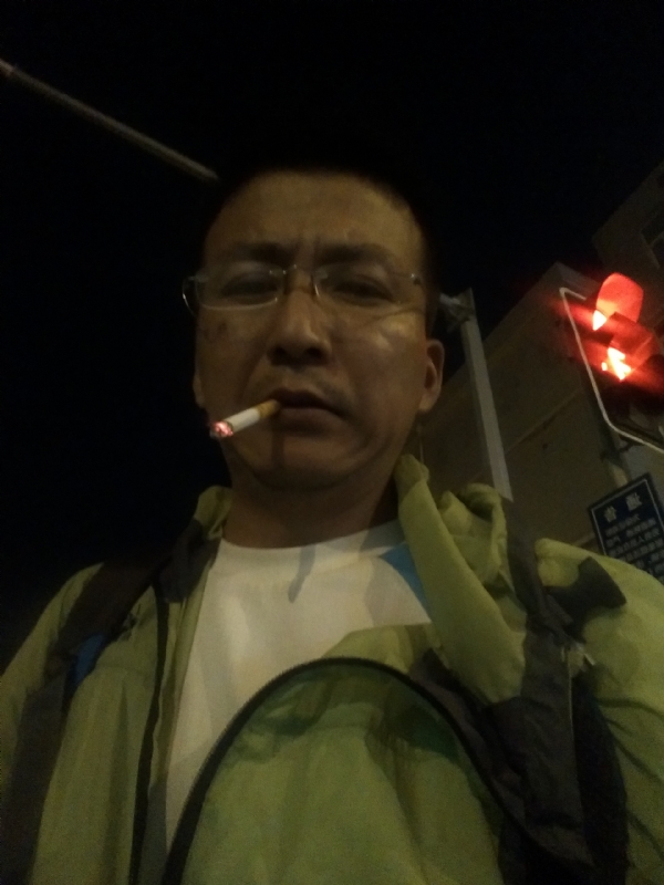 认真的生活的第一张照片--周口相亲服务中心