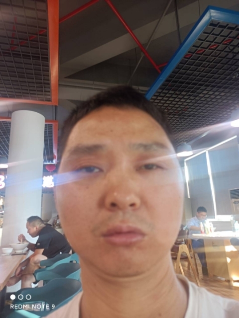 专情、互爱的第二张照片--周口相亲服务中心