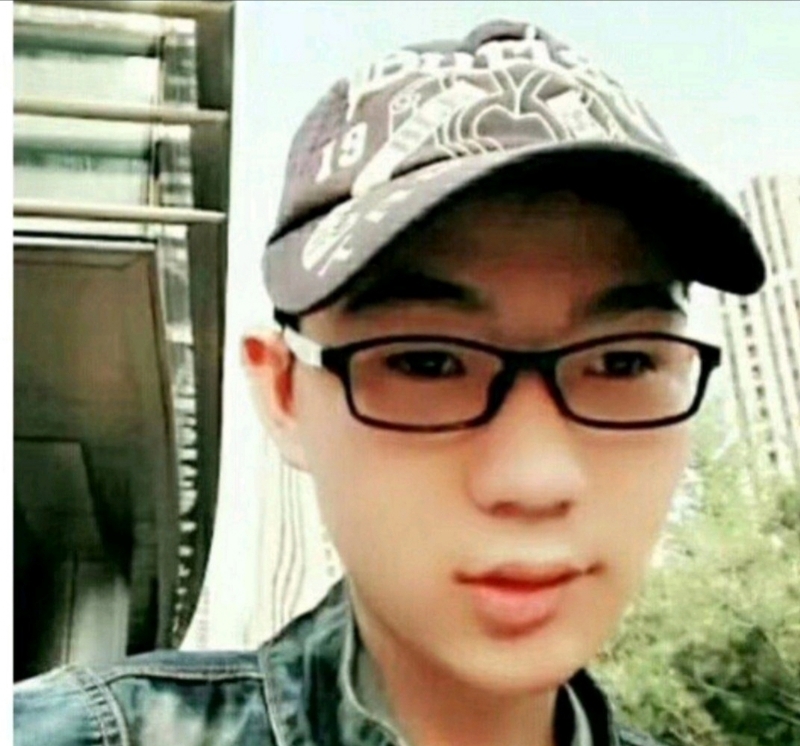 小霪虫的第三张照片--周口相亲服务中心