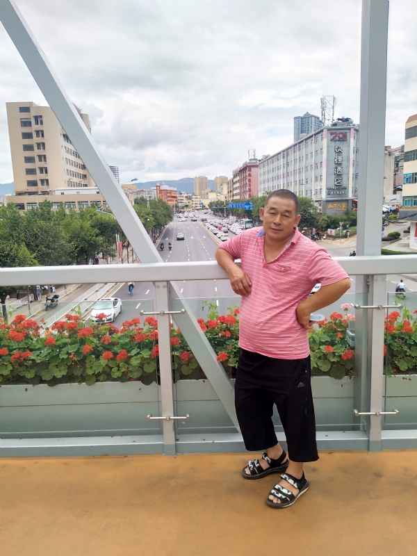 真诚的第一张照片--周口相亲服务中心