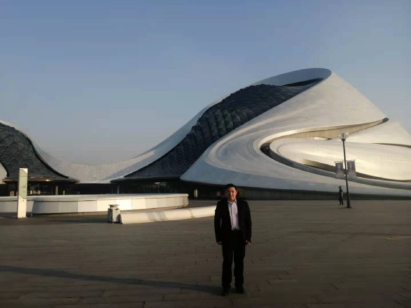 荣荣的第一张照片--周口相亲服务中心