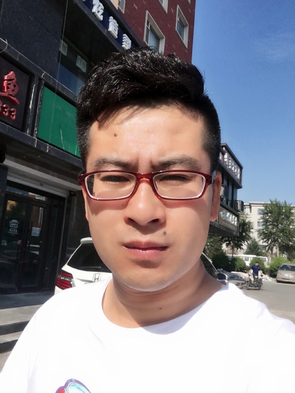 AA首席的第一张照片--周口相亲服务中心