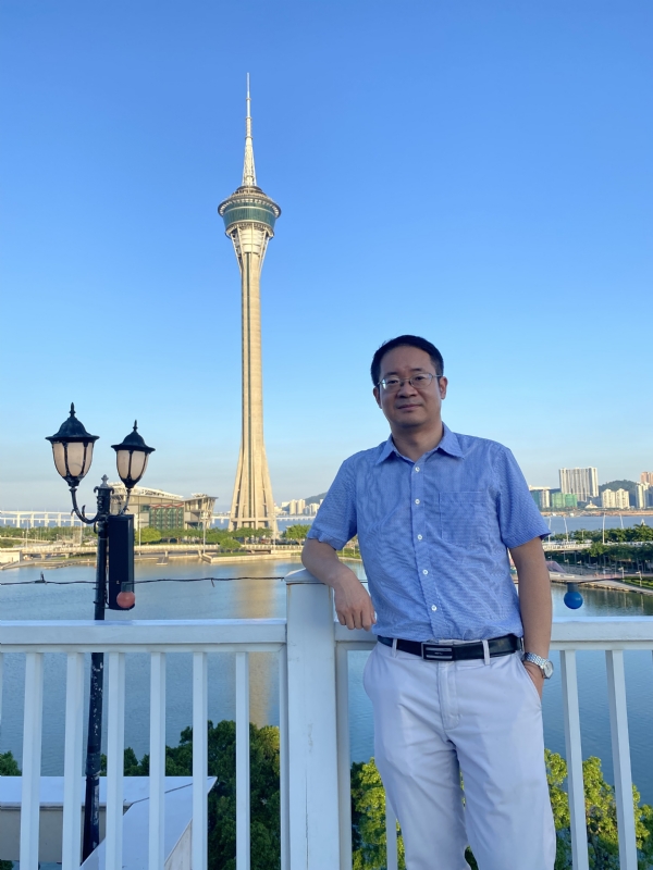 Yangyi的第二张照片--周口相亲服务中心