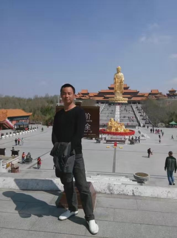 恺哥哥的第一张照片--周口相亲服务中心