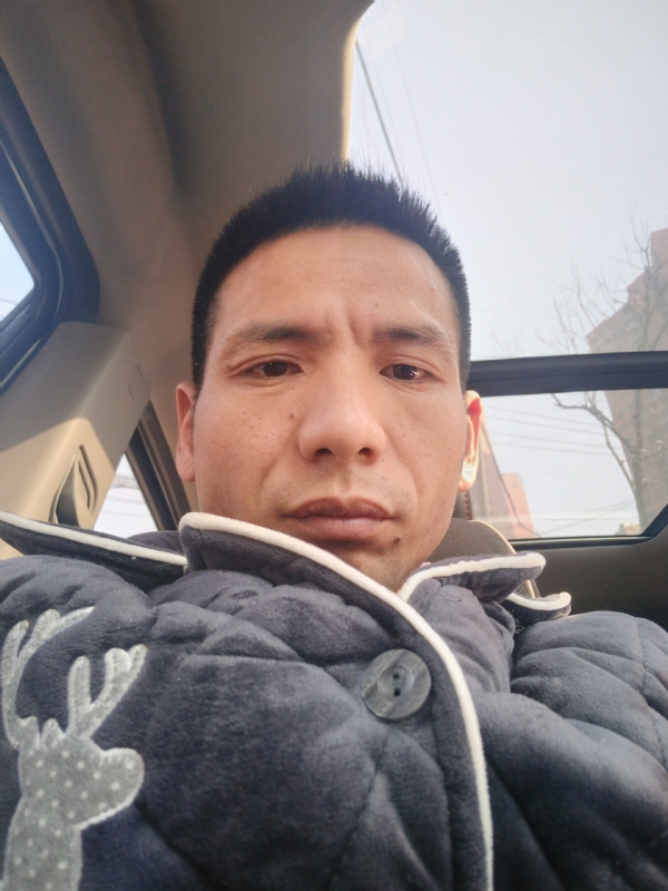 青春不长在的第一张照片--周口相亲服务中心