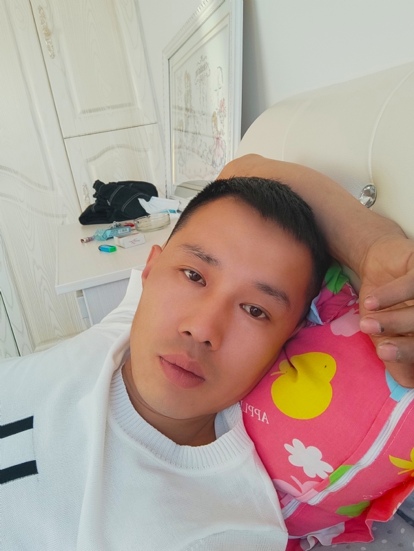 一个人的第一张照片--周口相亲服务中心