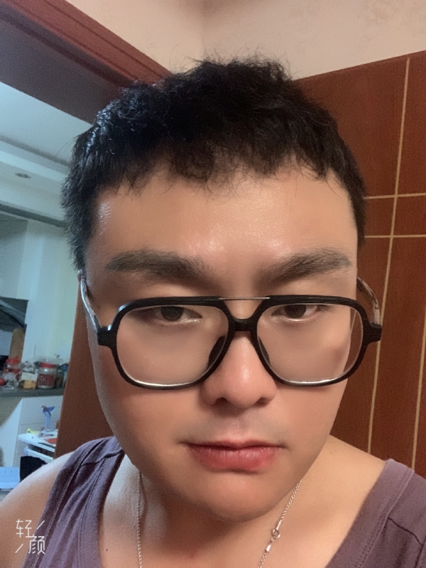 何为奈何的第三张照片--周口相亲服务中心