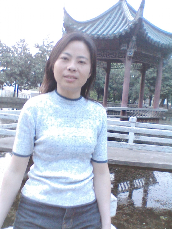 小草的第二张照片--周口相亲服务中心