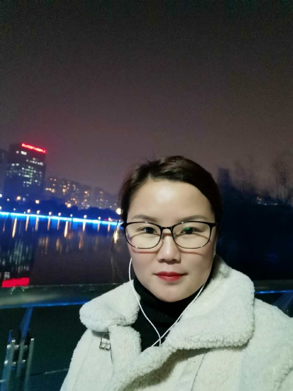 小英的第一张照片--周口相亲服务中心