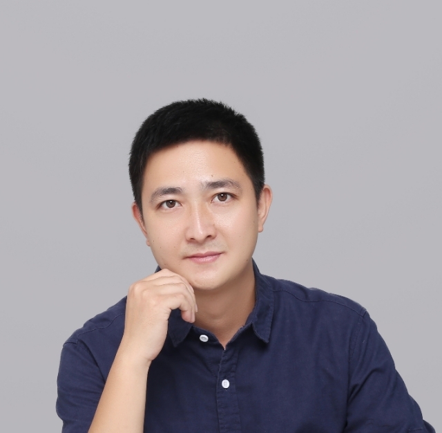 小丑的第一张照片--周口相亲服务中心